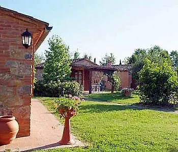 Podere Bello 乡村民宿 拉戈堡